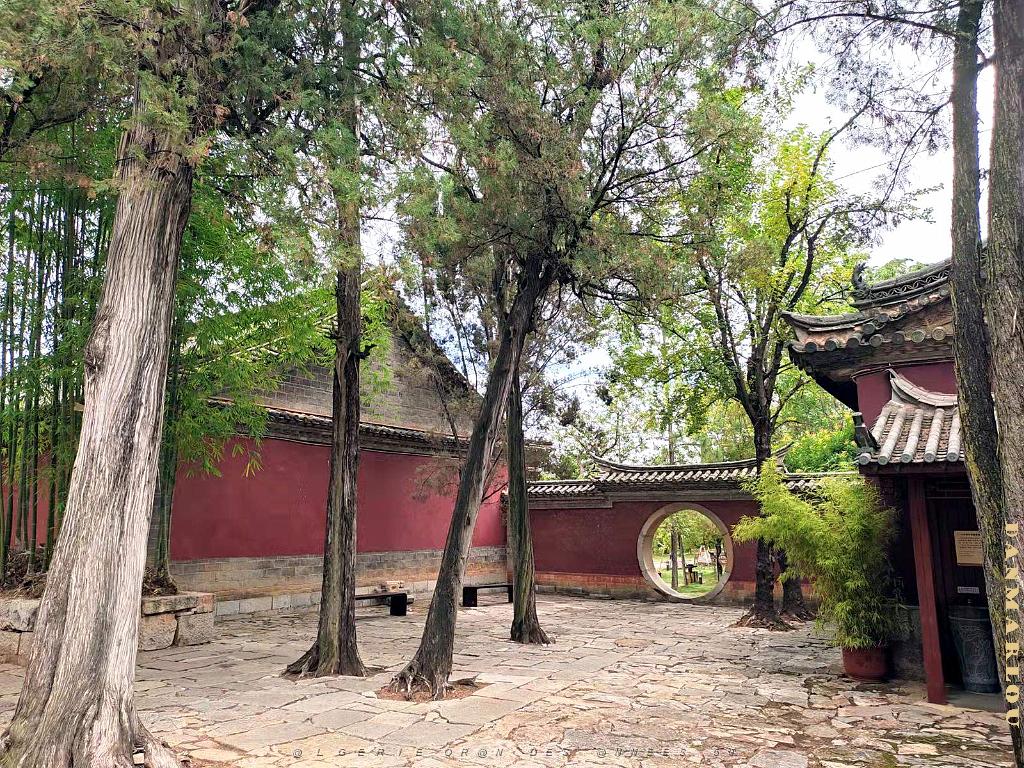 JIUNSHUI TEMPLE DE CONFUCIUS (82).jpg